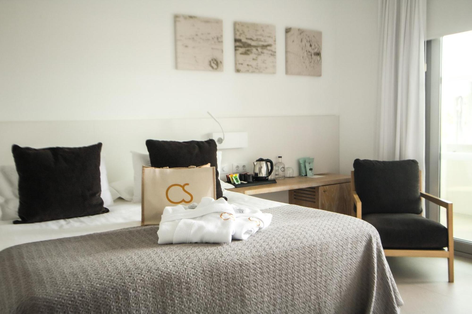 Hotel Cala Saona & Spa Εξωτερικό φωτογραφία