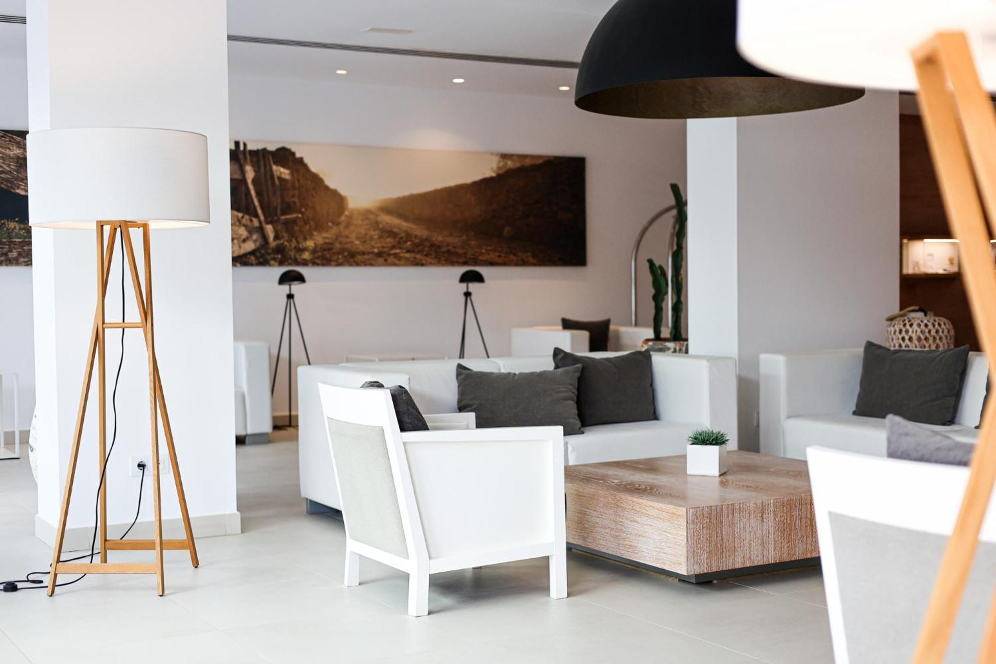 Hotel Cala Saona & Spa Εξωτερικό φωτογραφία