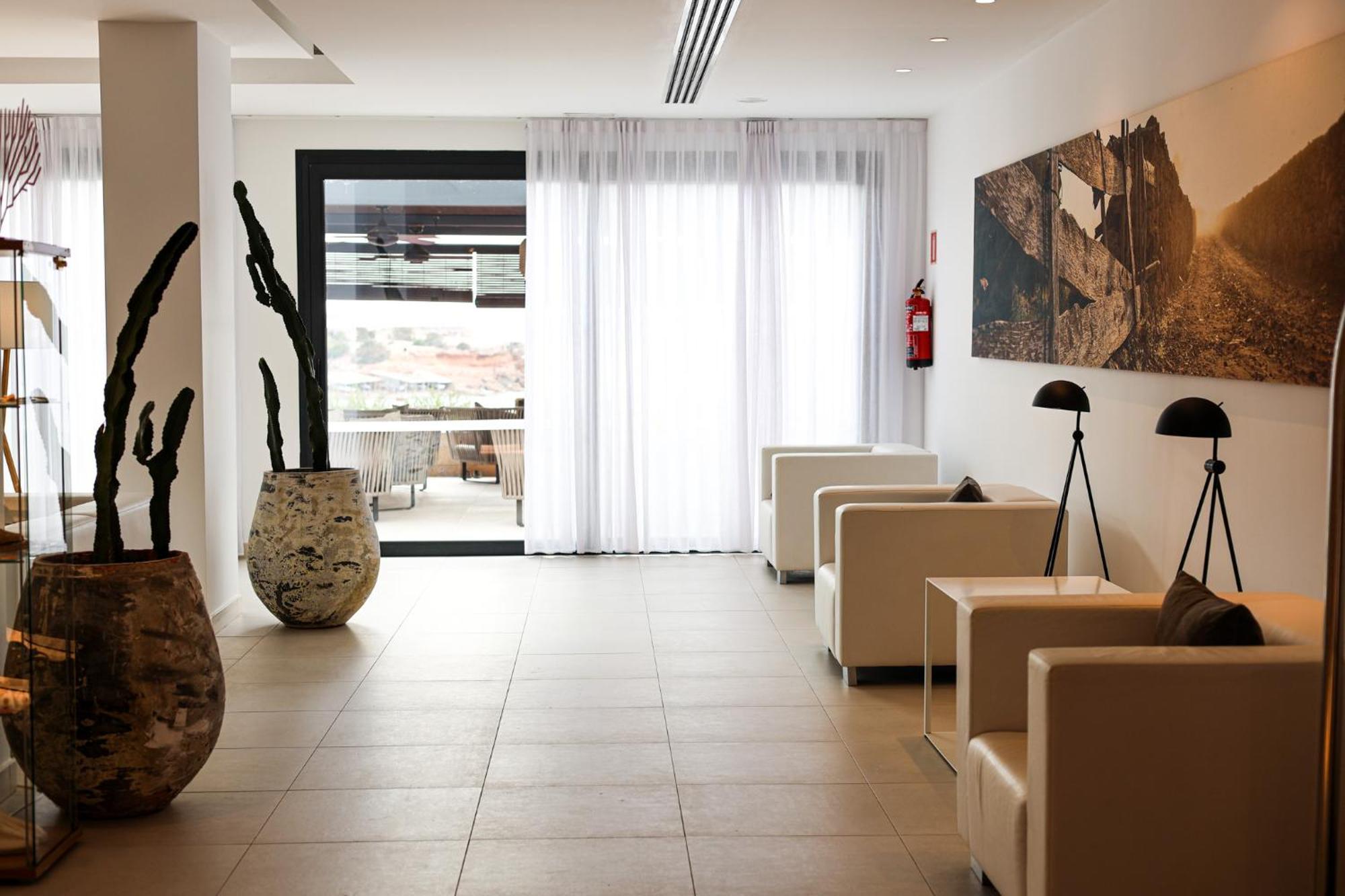 Hotel Cala Saona & Spa Εξωτερικό φωτογραφία